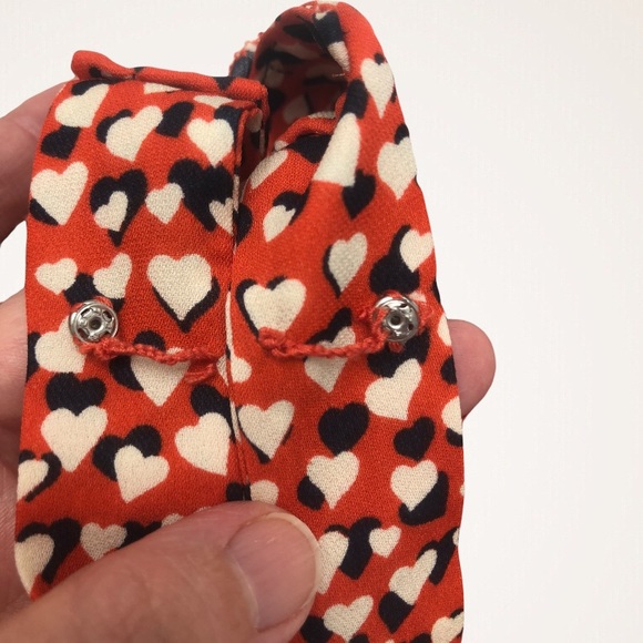 J. Crew Cold Shoulder Silk Top Blouse in Heart Print Rustic Rose Red Size 2 - Picture 12 of 13